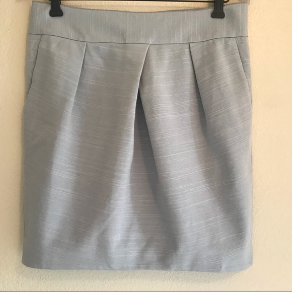 Banana Republic Dresses & Skirts - NWT Banana Republic Gray Pencil Skirt Size 8